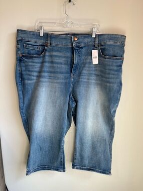 LANE BRYANT nwt Blue Denim Jean Pedal Pushers